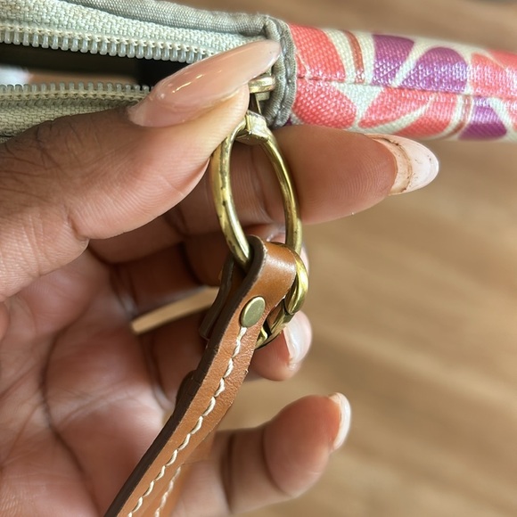 Fossil Keyper  Wristlet Phone ID Carryall Wallet - Picture 6 of 6